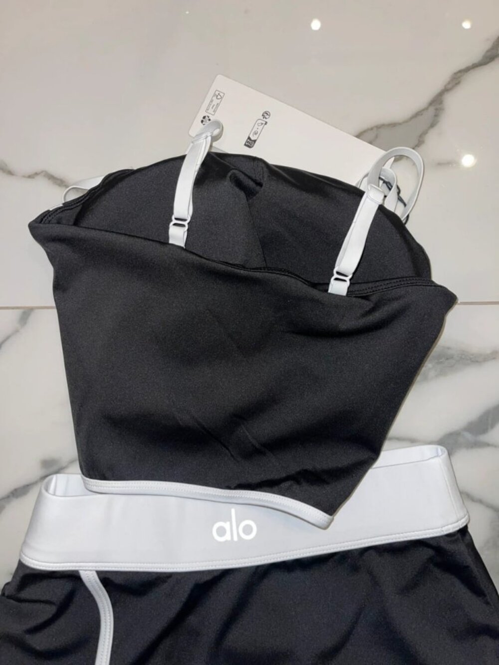 Alo Yoga Black & White Sports Bra and Skort Set Women's S - Picture 3 of 5